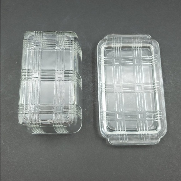 Hazel Atlas Crisscross Ribbed Clear Glass Butter Dish Refrigerator Dish - Picture 2 of 4